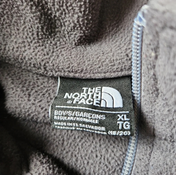 The North Face Boys Size XL Two Tone Grey 1/4 Zip Fleece Pullover - Picture 2 of 2